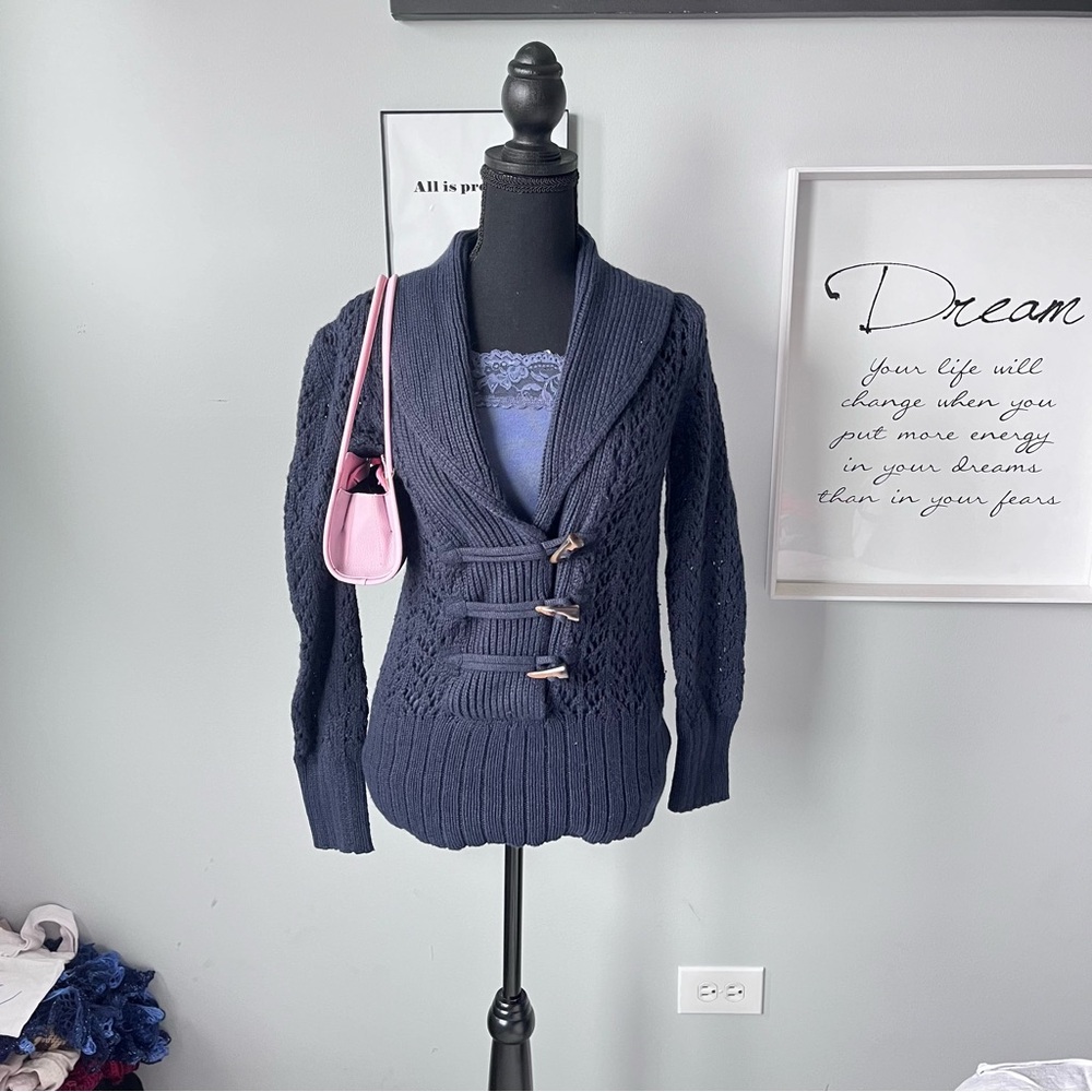 Old navy vintage blue sweater/cardigan size large with horn buttons